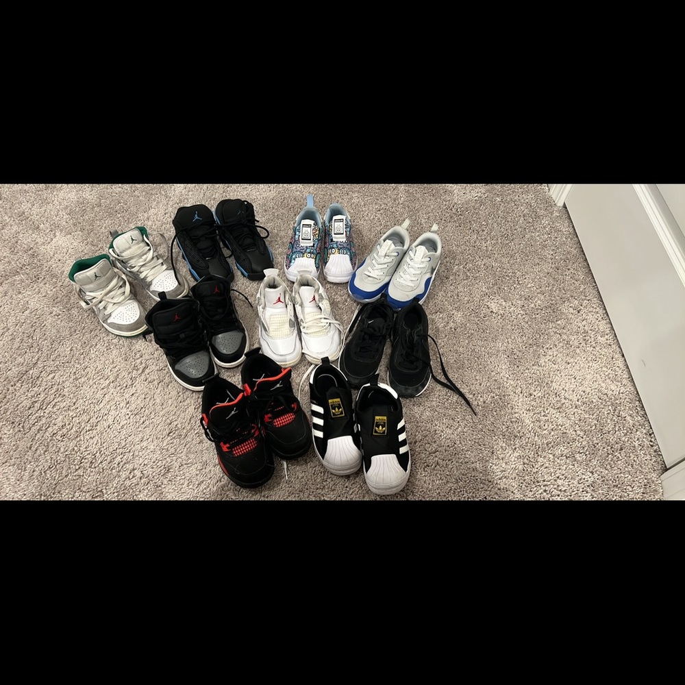 Boys sneakers